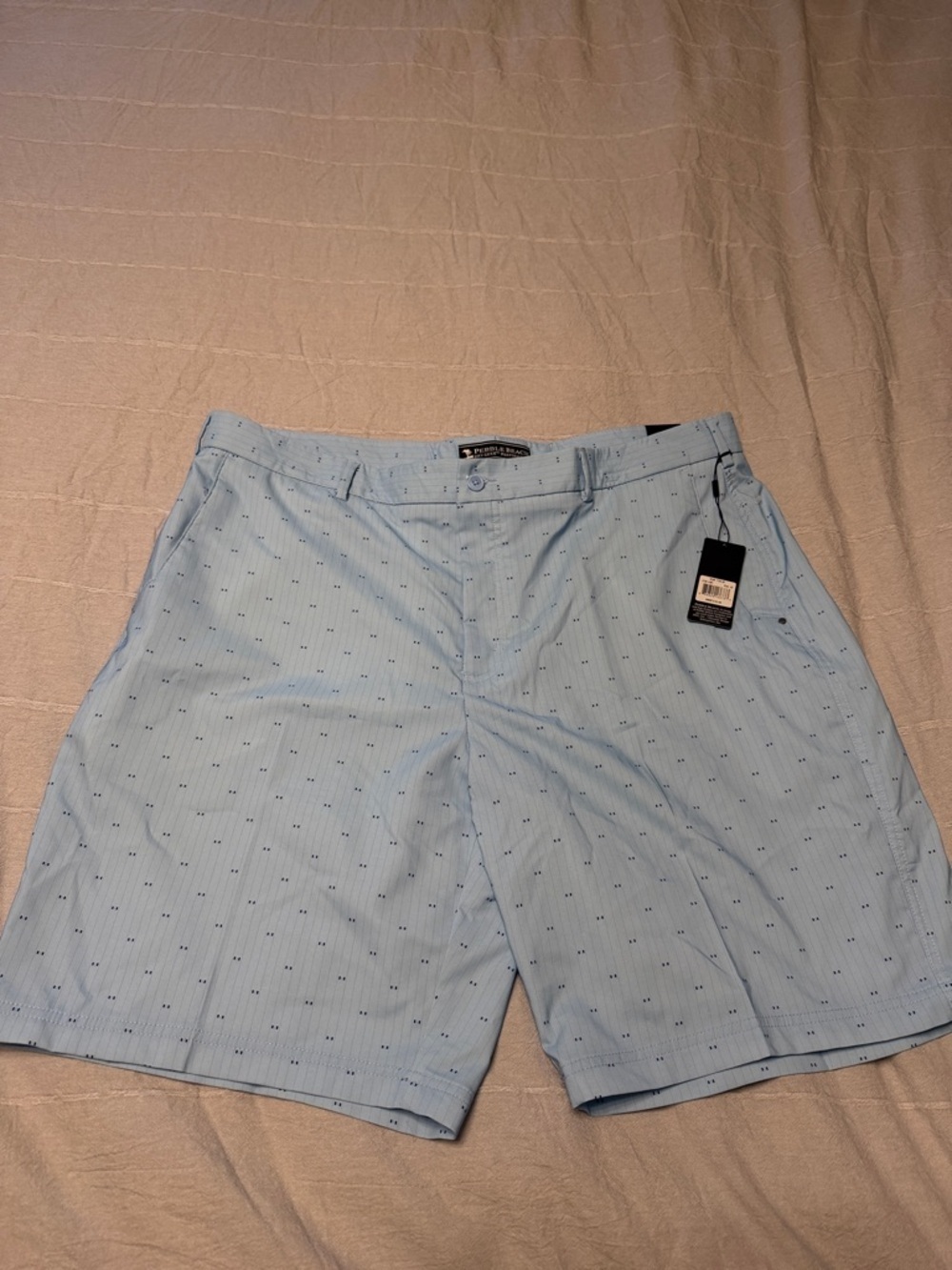 BNWT pebble beach golf shorts - Picture 1 of 7